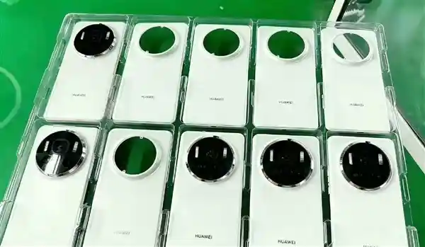 华为Mate 80系列震撼登场：全球首创国产20GB超大内存旗舰