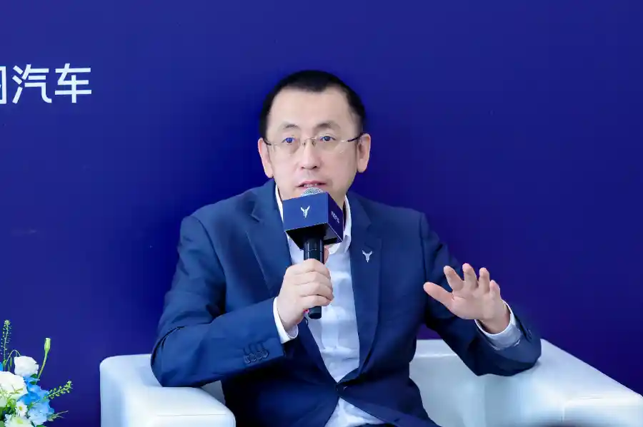 岚图产能翻倍，冲刺全年销量新高度