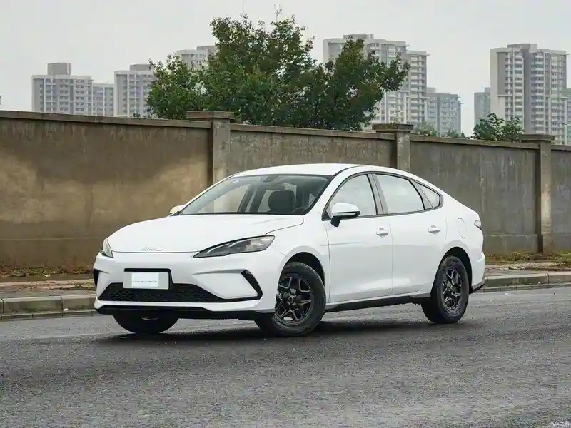 吉安鹏海4S店海豹05 DM-i狂降8000元，2026款豪华版爆款来袭！