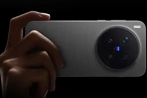 vivo X300 Ultra震撼发布：双2亿像素全大底影像旗舰来袭