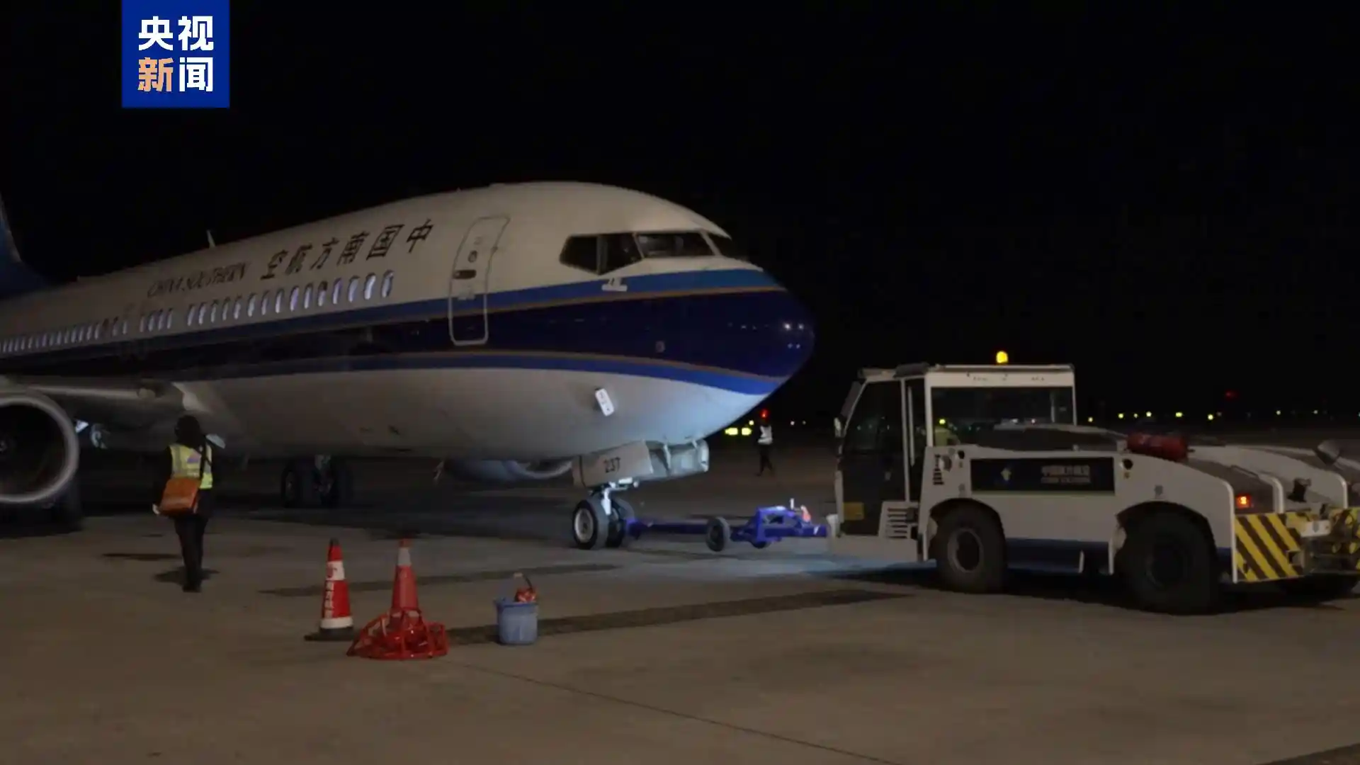 乌鲁木齐至奥什国际航线正式开通，丝路新通道助力中吉合作