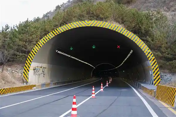 冀鸿破局智慧隧道：开源鸿蒙点亮交通新未来