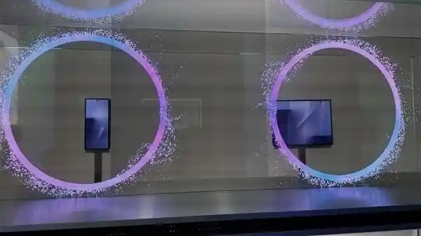 三星三折叠手机将登场，12月开售，售价或破1.7万