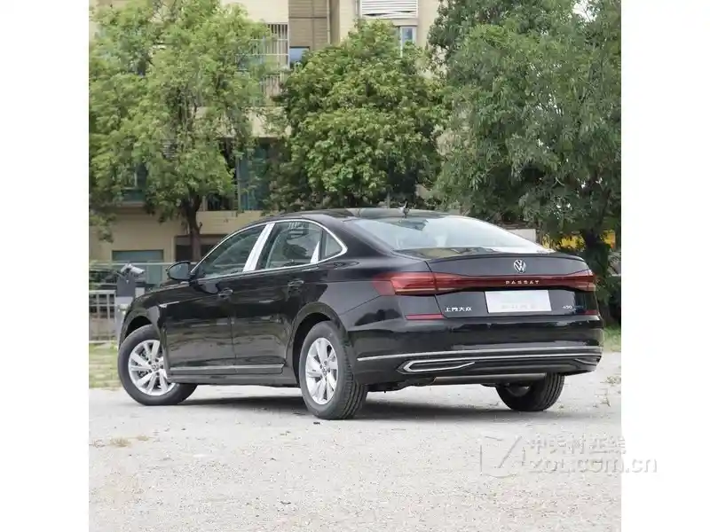 上汽大众帕萨特新能源震撼登场，2025款430PHEV开启混动商务新体验