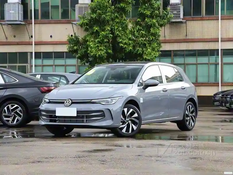 重庆东创一汽大众高尔夫直降1.2万，2026款300TSI震撼来袭