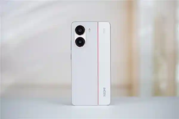 Redmi Turbo 5震撼登场：天玑8500旗舰芯+100W闪充引领新潮流