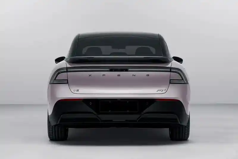 泰安泰山国际汽车城引爆购车潮！小鹏P7+ 2024款超长续航Max版震撼登场，18.68万元起零加价直售！