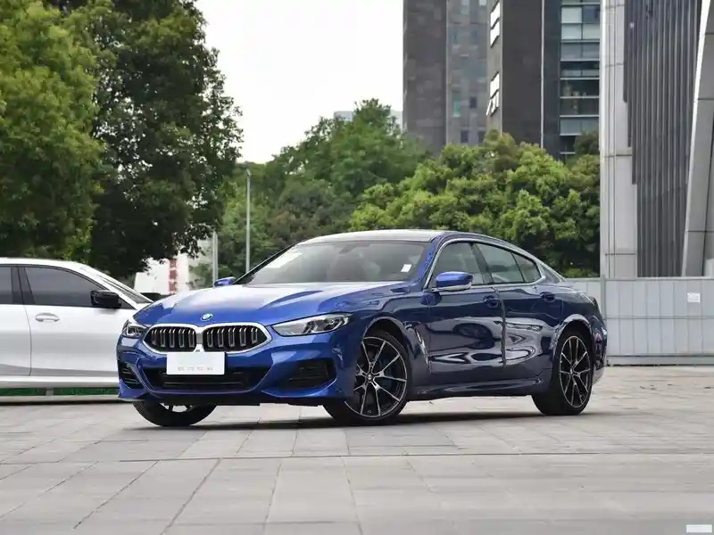 宝马8系惊现160万让利,豪华轿跑价值再刷新