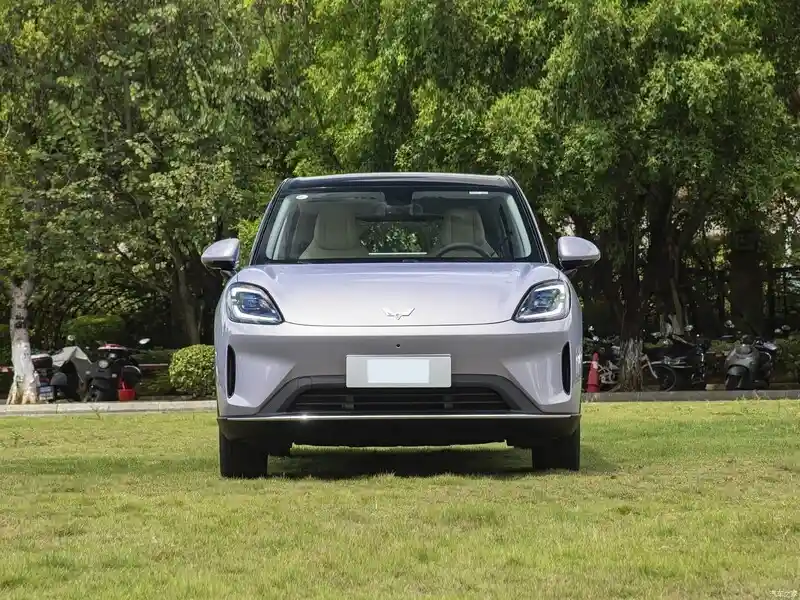 五菱缤果S限时钜惠3000元，绵阳灵通立志销售中心抢购正当时