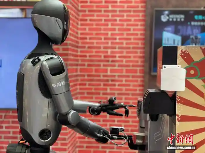 AI赋能未来，2025世界人工智能大会引领商业新纪元