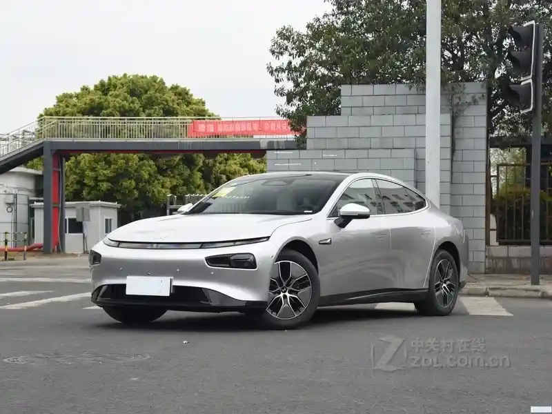小鹏P7仁怀热卖，购车狂降6.5万引抢购热潮