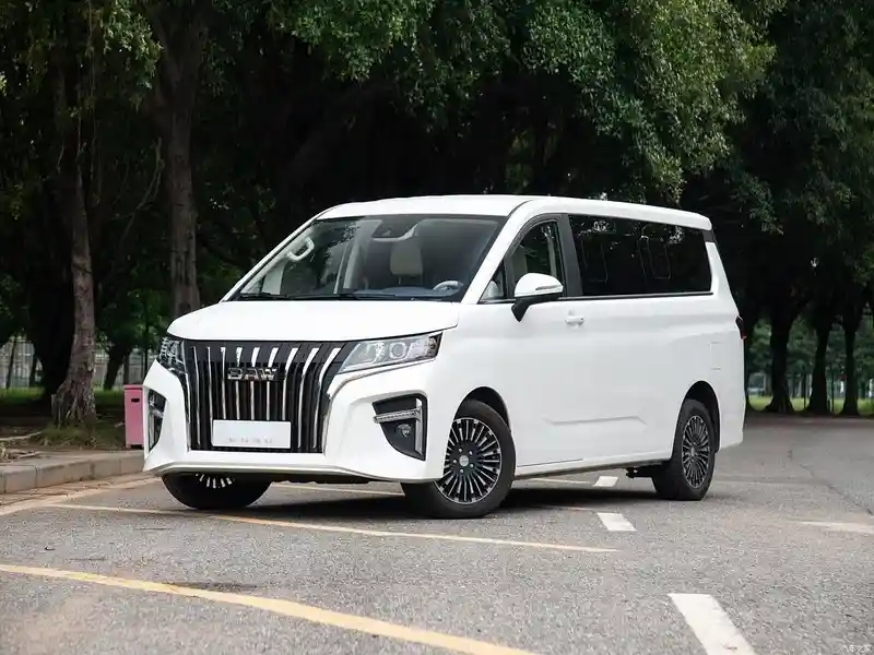 限时直降2万！深圳北汽直营中心引爆锐胜王牌M7新能源7座豪华版抢购潮