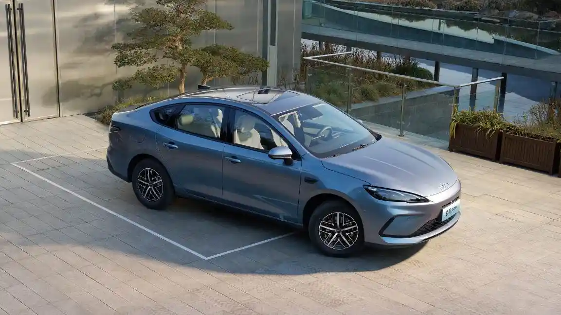 比亚迪海豹05/06 DM-i震撼上市，8.98万起售引爆市场