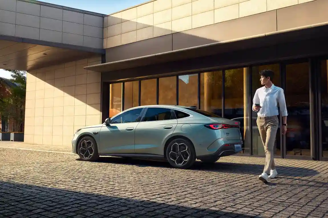 比亚迪海豹05/06 DM-i震撼上市，8.98万起售引爆市场