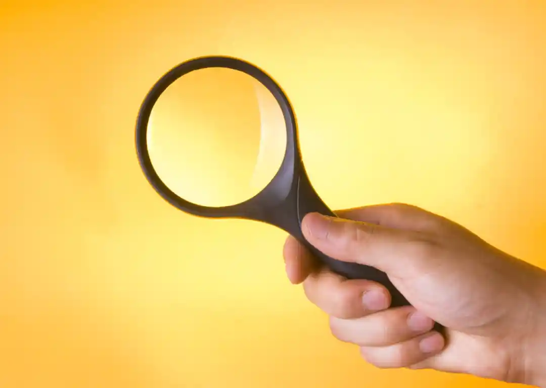 哪吒汽车免费维修变自费天价账单！车主怒曝购车7折亏、修车掏空积蓄