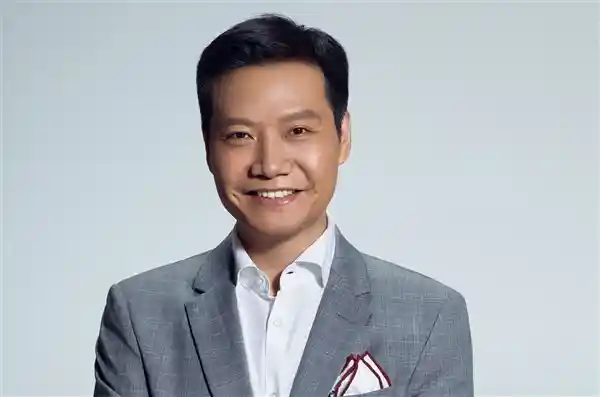 王兴兴登顶90后新首富！宇树科技上市引爆152亿财富风暴